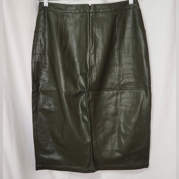 Who What Wear Green Faux Leather Skirt size 12 - Picture 2 of 3